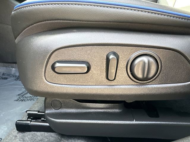 Used 2025 Buick Envista Sport Touring w/ Convenience II Package image 26