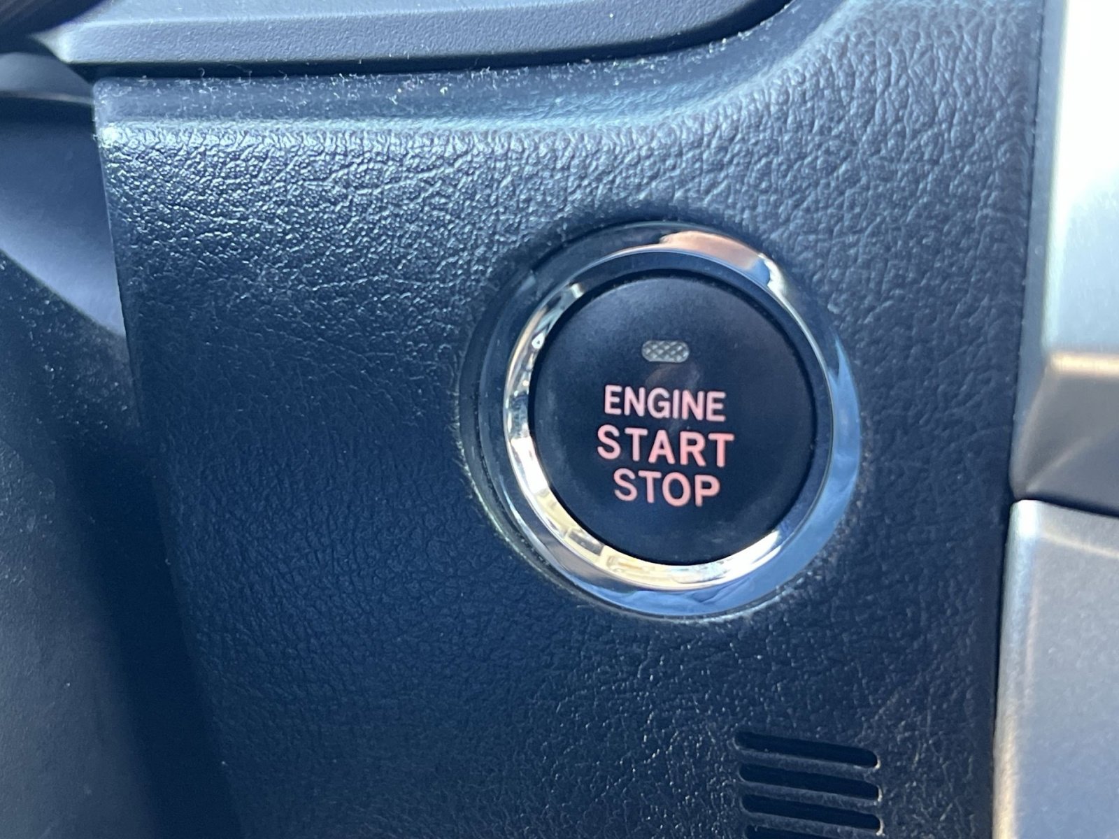 Used 2012 Toyota 4Runner Limited image 33