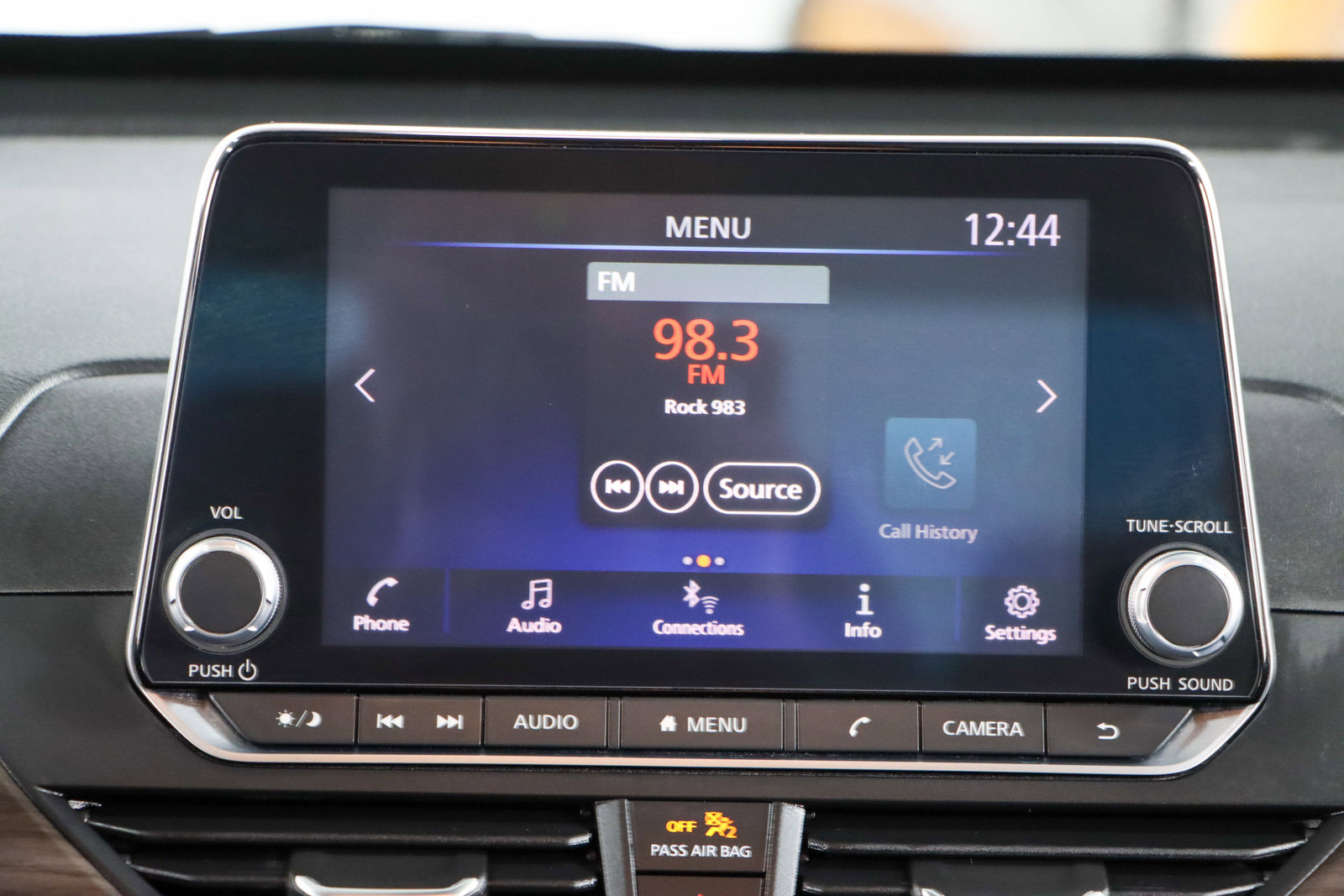 Used 2024 Nissan Altima 2.5 SV image 19