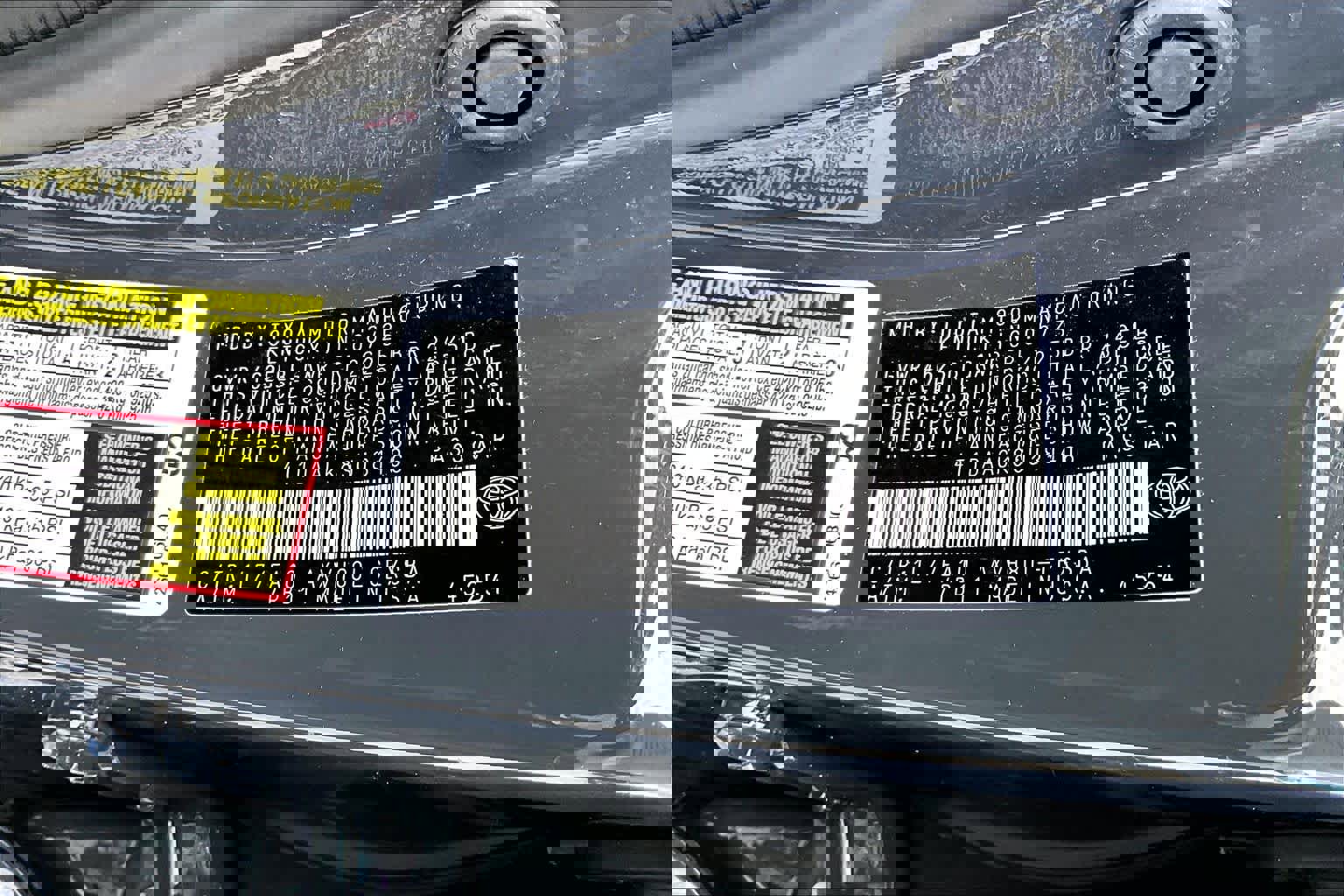 Used 2025 Toyota Camry SE image 36