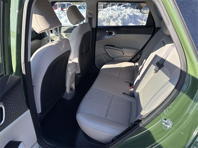 Used 2020 Kia Soul EX image 16