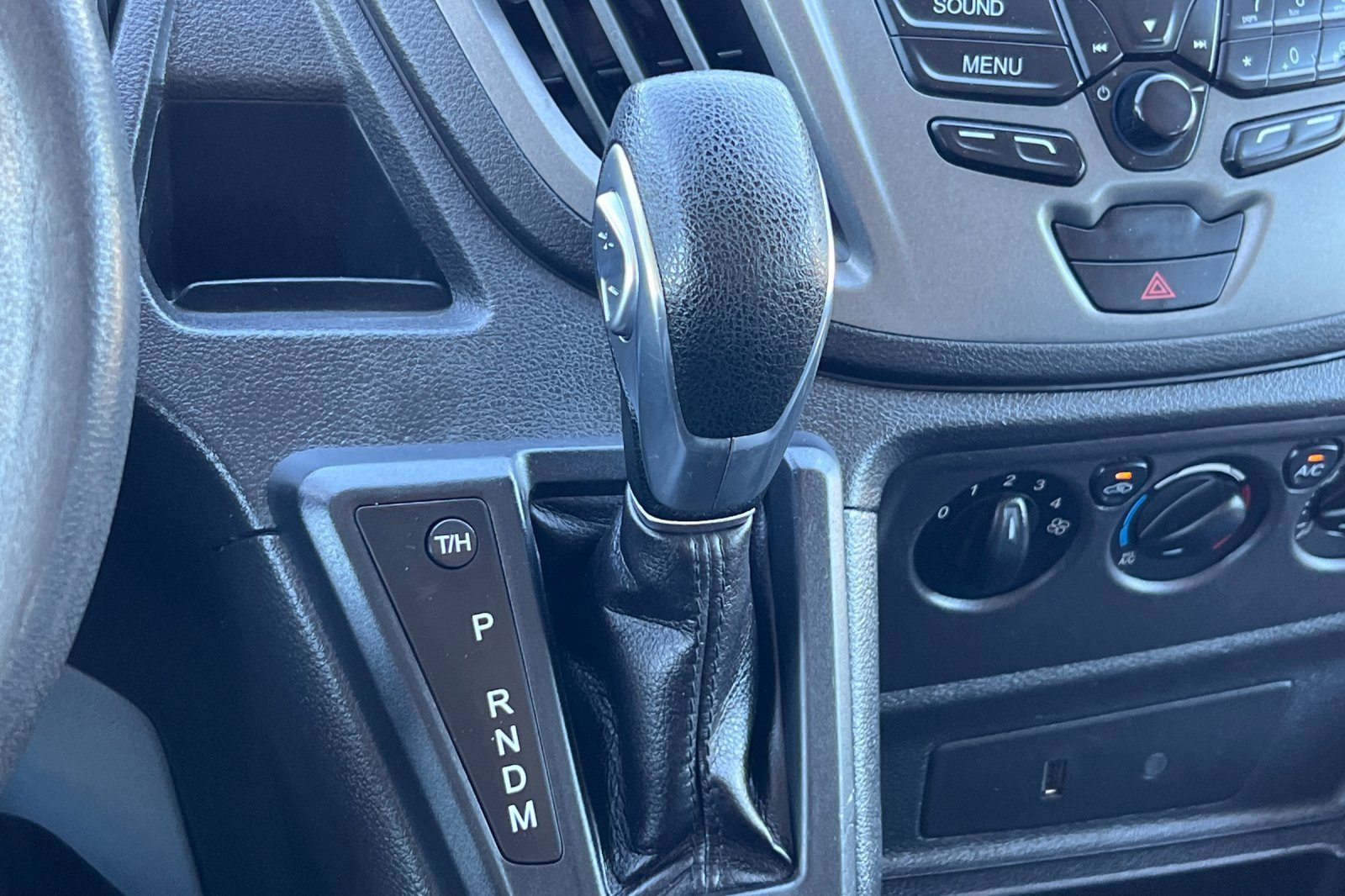 Certified 2018 Ford Transit 150 XL image 23