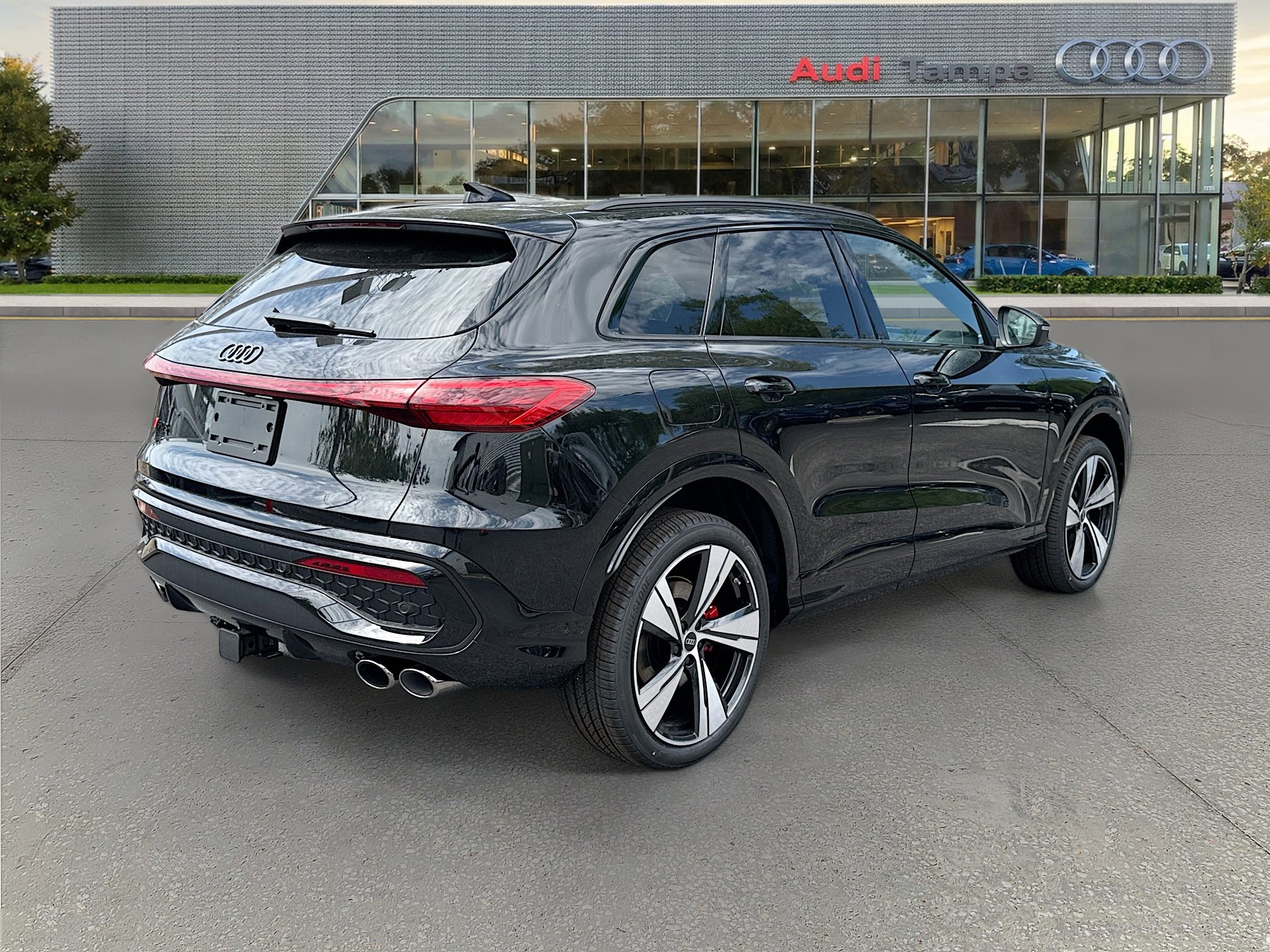 New 2026 Audi SQ5 Premium Plus AWD/4WD image 3