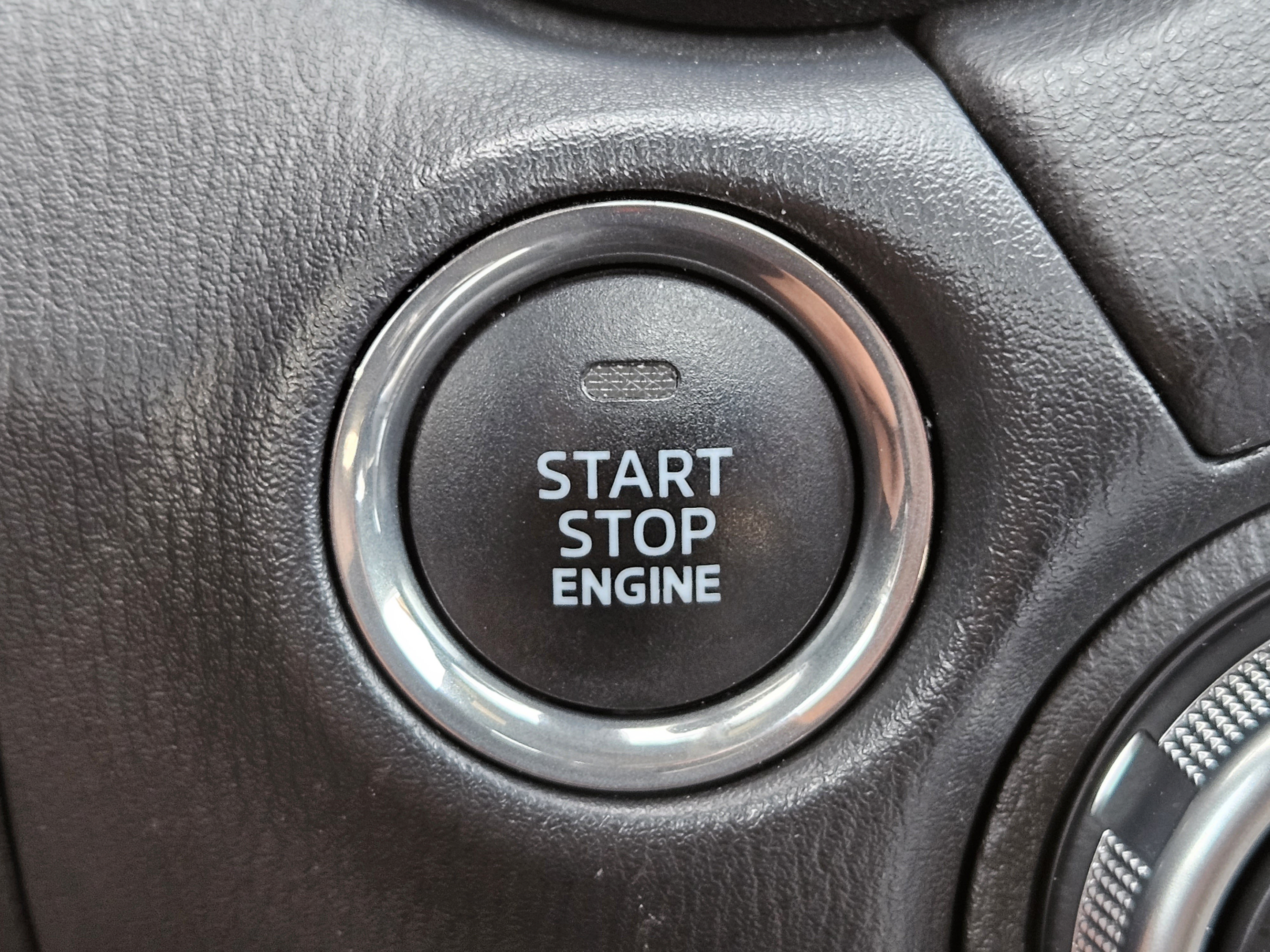 Used 2024 MAZDA MX-5 Miata RF Grand Touring RWD image 21