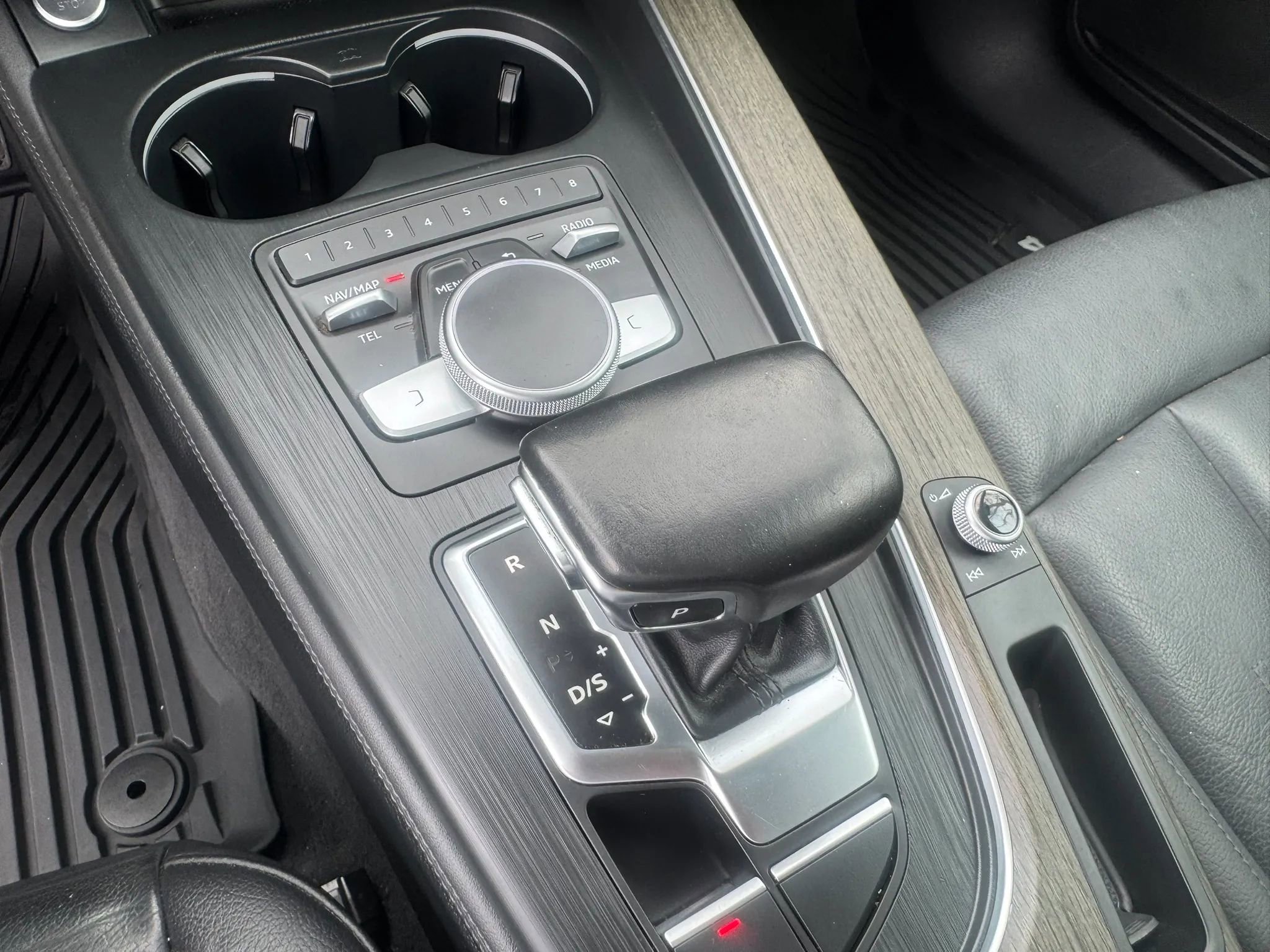 Used 2019 Audi A4 2.0T Premium Plus w/ Premium Plus Package image 31