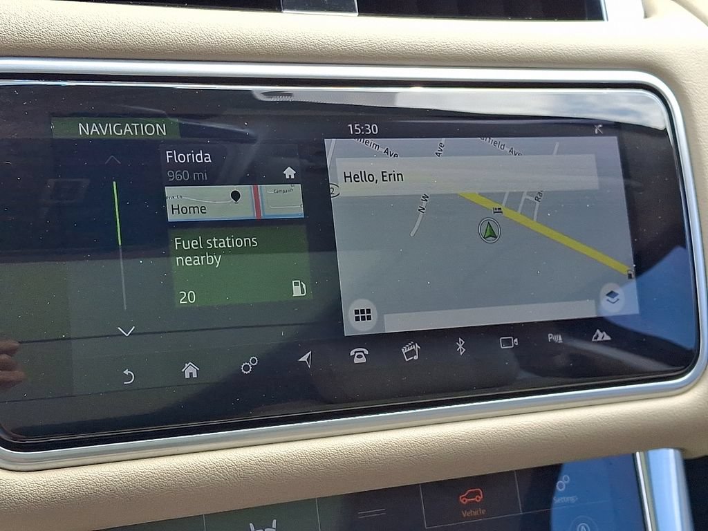 Used 2020 Land Rover Range Rover Sport SE AWD/4WD image 22