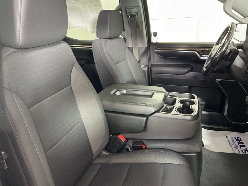 Used 2022 Chevrolet Silverado 1500 LT image 22