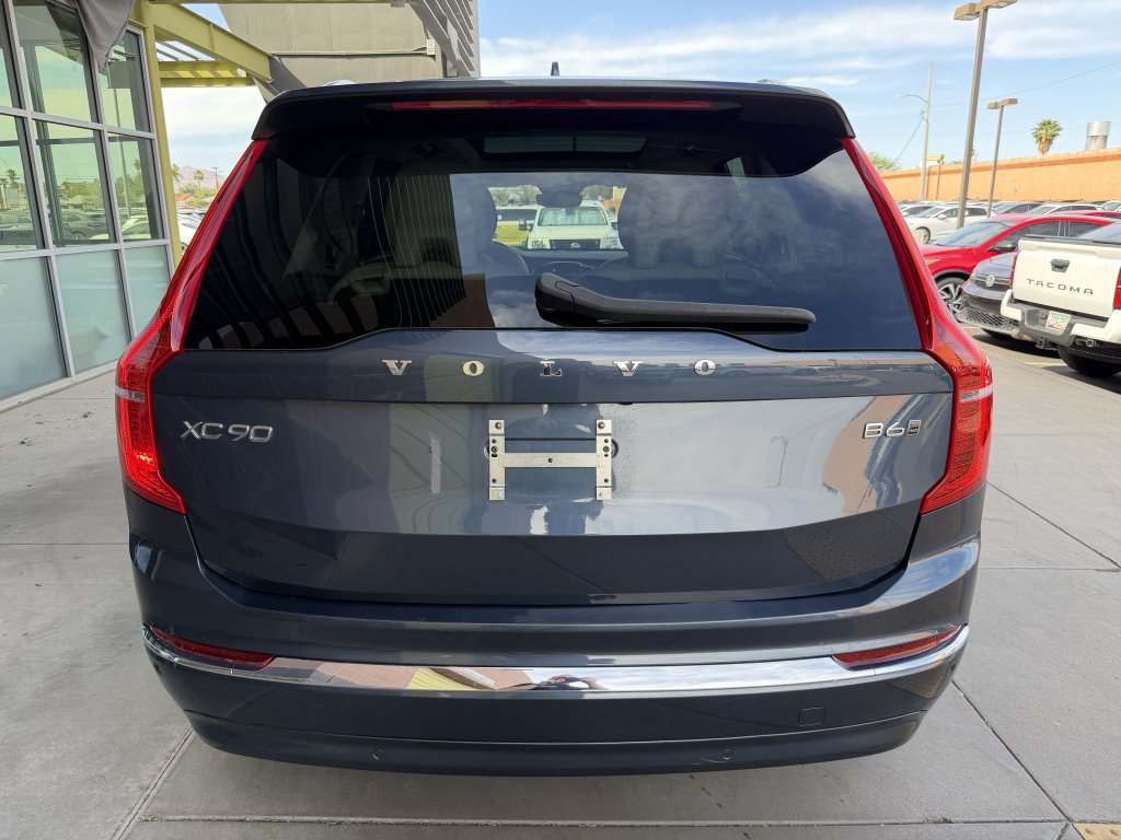 Used 2023 Volvo XC90 B6 Plus AWD/4WD image 13