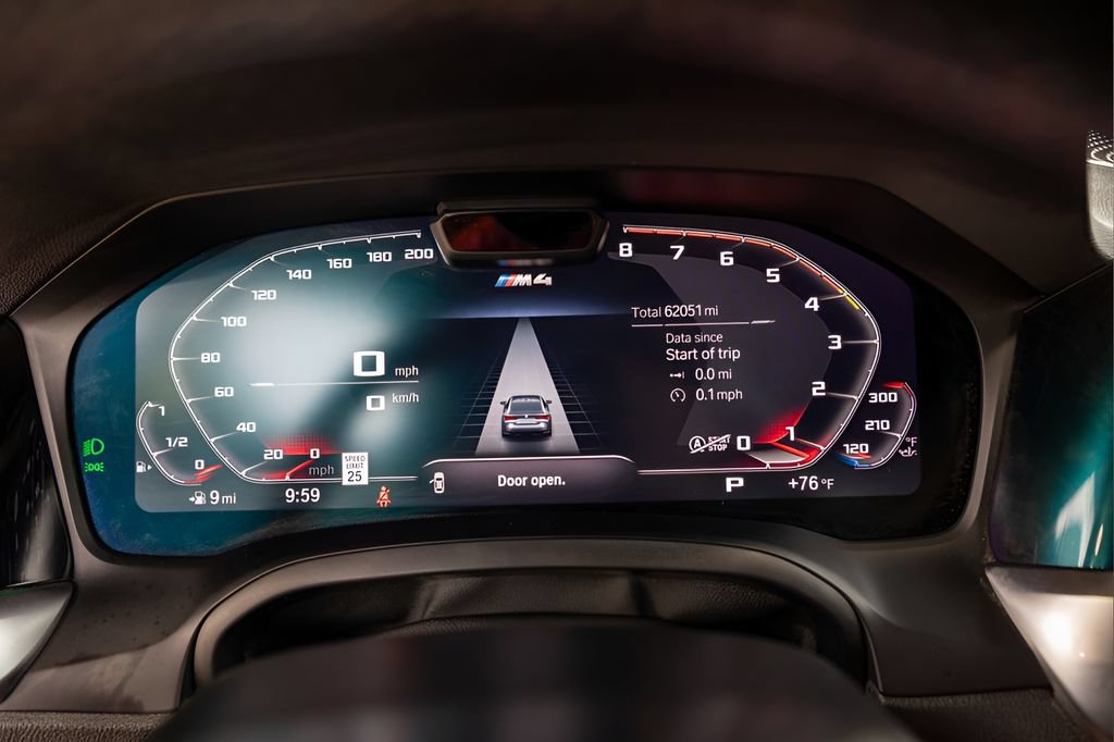 Used 2022 BMW M4 Competition w/ M Carbon Exterior Package RWD image 20
