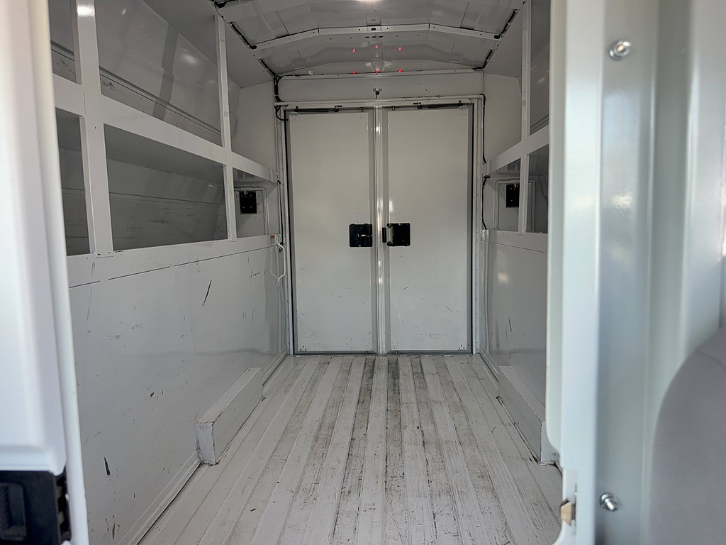 Certified 2025 Ford E-350 and Econoline 350 Super Duty w/ Power Equipment Group RWD image 25