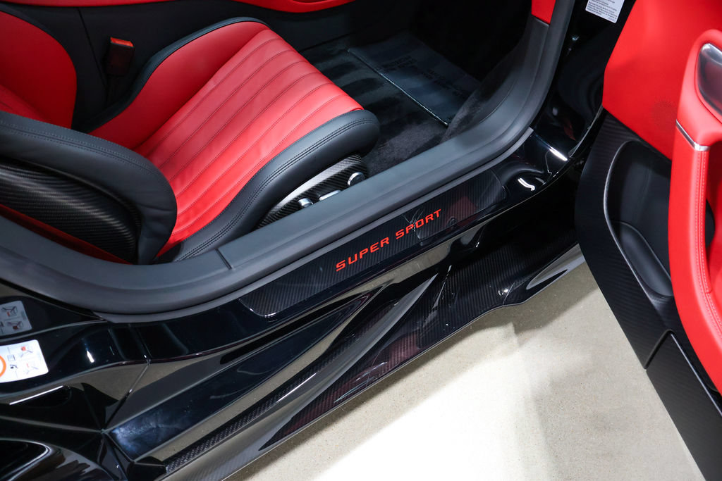 Used 2022 Bugatti Chiron Super Sport AWD/4WD image 45