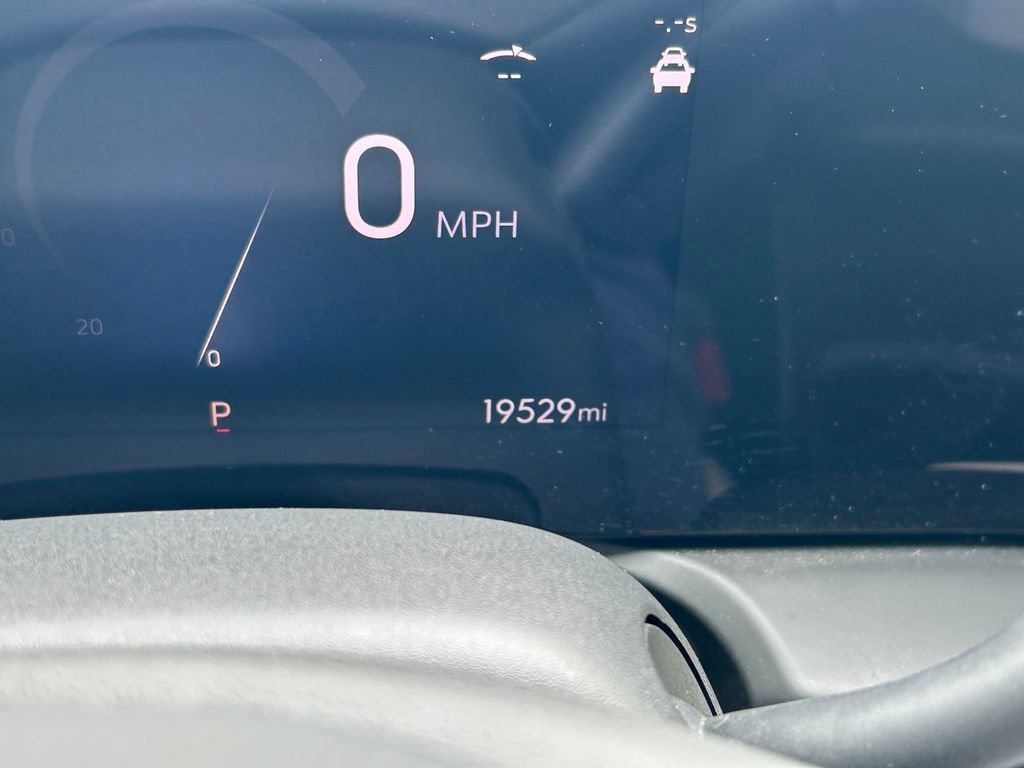 Used 2025 Buick Encore GX Preferred w/ Advanced Technology Package FWD image 33