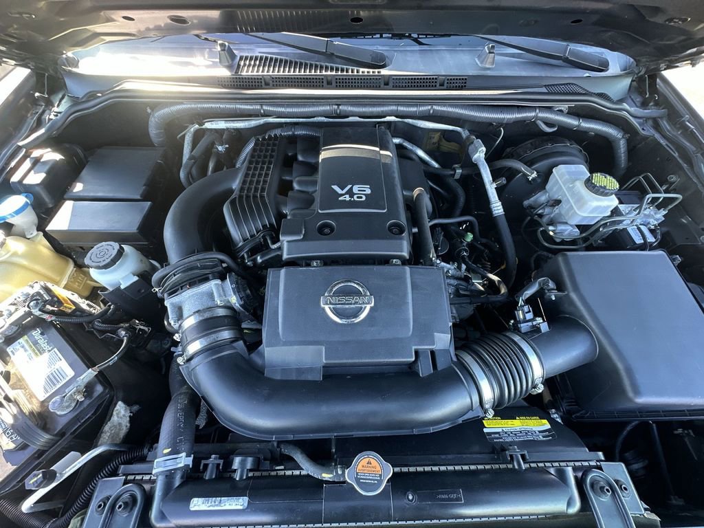 Used 2016 Nissan Frontier SV w/ SV Value Truck Package image 12