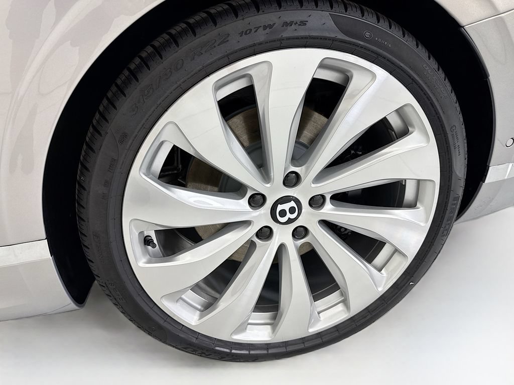 New 2026 Bentley Continental GT AWD/4WD image 28