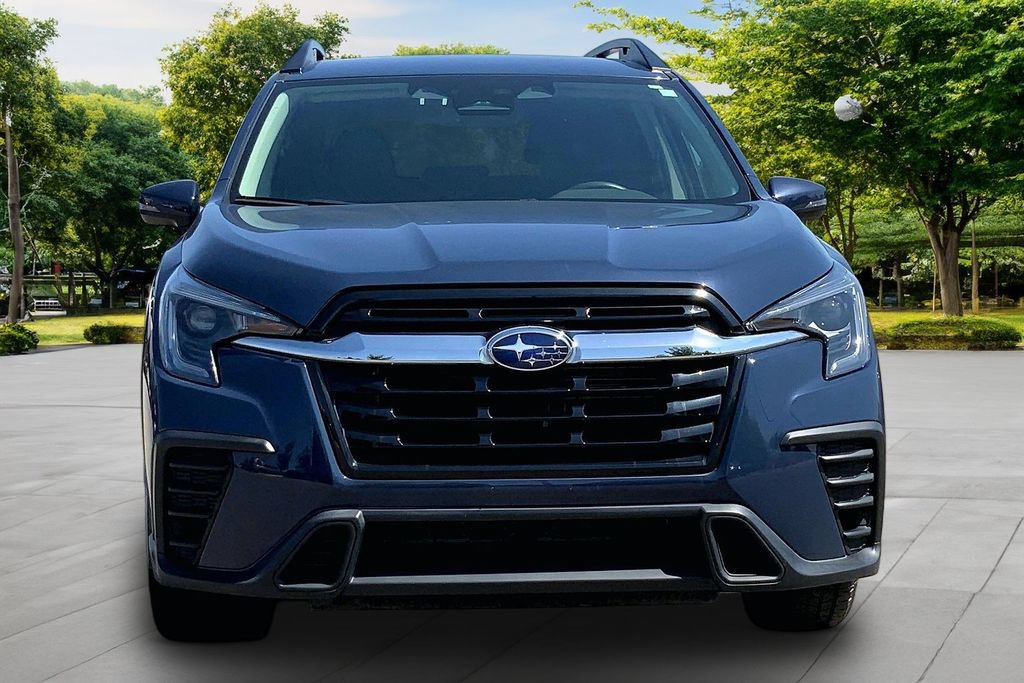 Used 2023 Subaru Ascent Premium AWD/4WD image 2