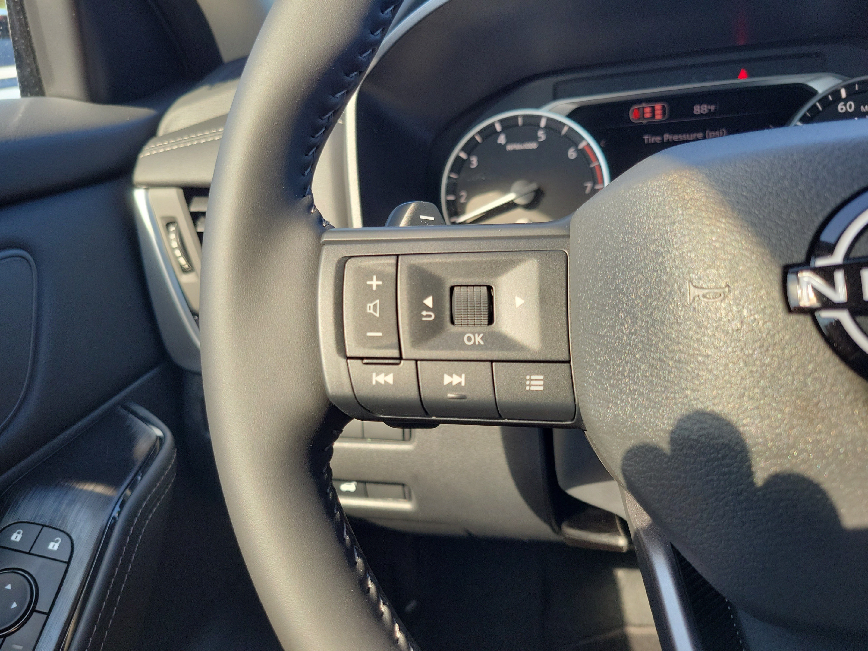 New 2026 Nissan Rogue Dark Armor FWD image 21