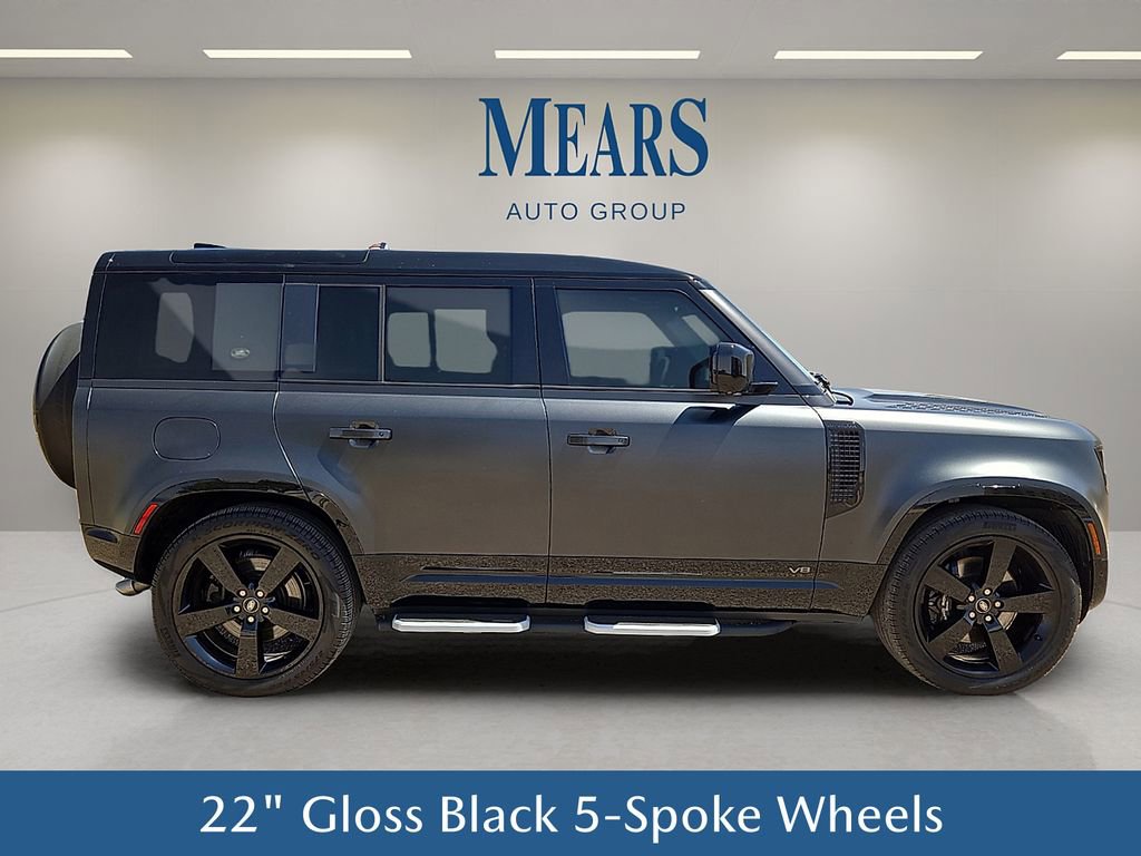 Used 2023 Land Rover Defender 110 V8 AWD/4WD image 7