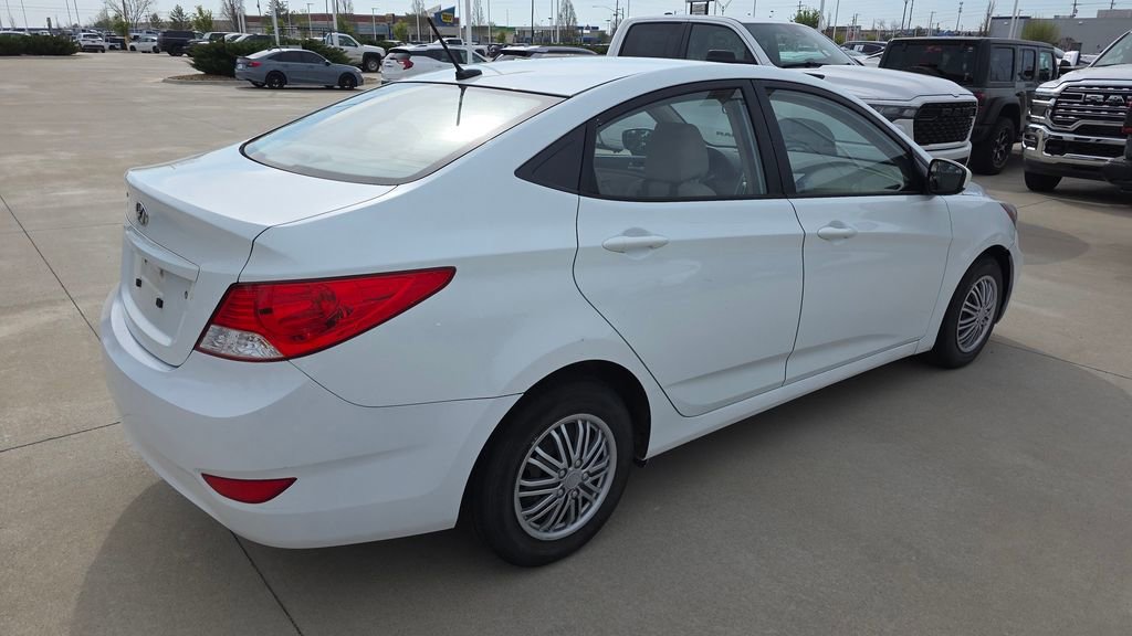 Used 2014 Hyundai Accent GLS image 5
