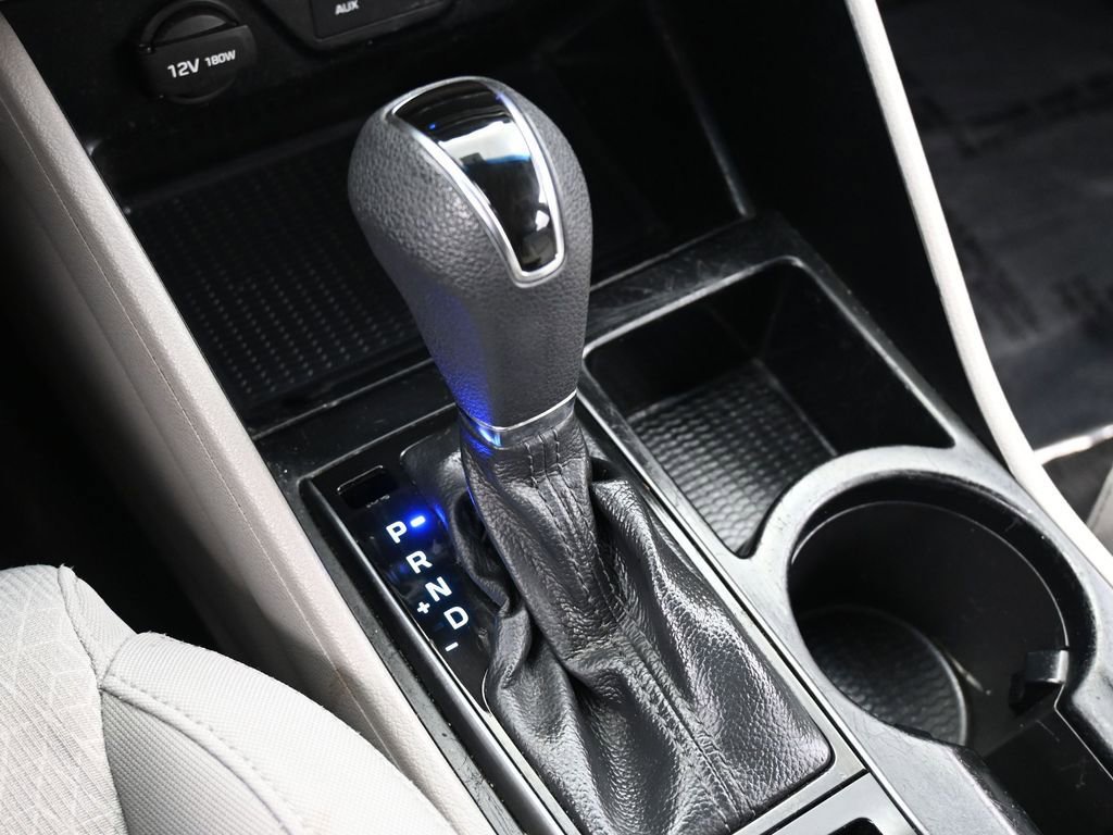 Used 2017 Hyundai Tucson SE image 25