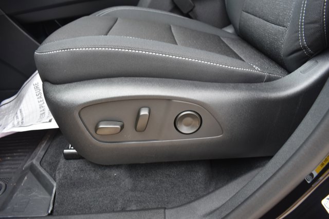 New 2026 Chevrolet Traverse LT w/ Driver Confidence Package FWD image 13
