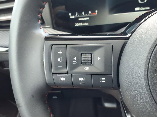 Used 2025 Nissan Kicks SR image 22