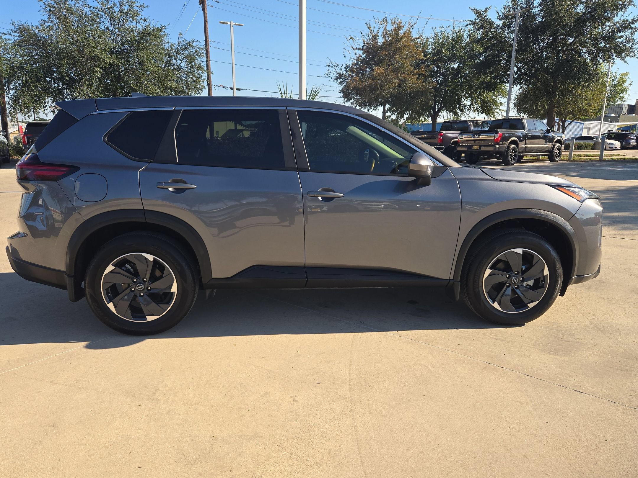 Certified 2026 Nissan Rogue SV w/ Cold Weather Package AWD/4WD image 2