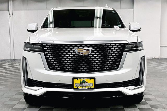 Used 2023 Cadillac Escalade Premium Luxury w/ Performance Package AWD/4WD image 4