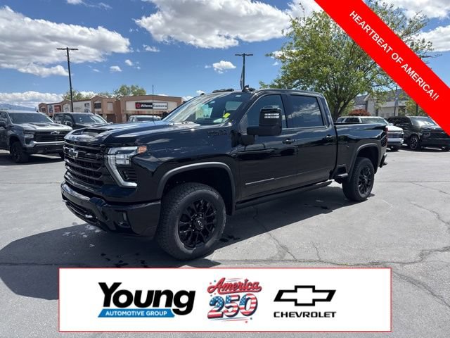 New 2026 Chevrolet Silverado 3500 High Country w/ Midnight Edition AWD/4WD image 3