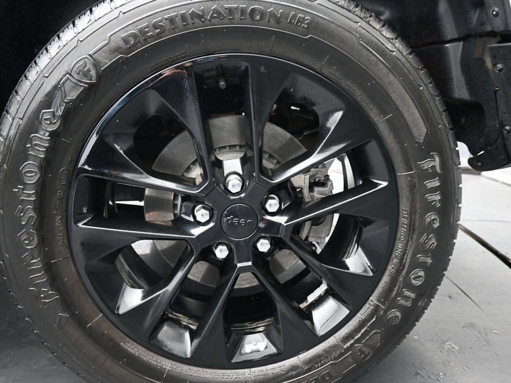 Used 2021 Jeep Wrangler Unlimited Sahara 4xe w/ Cold Weather Group image 15