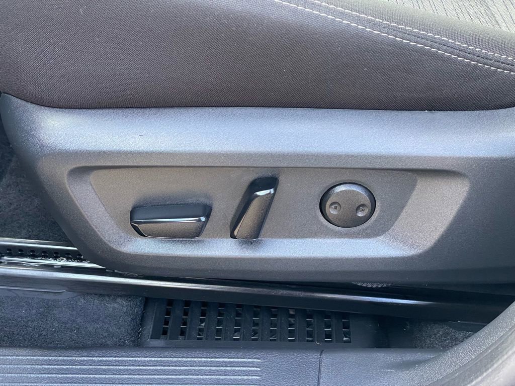 Certified 2023 Nissan Rogue SV AWD/4WD image 14