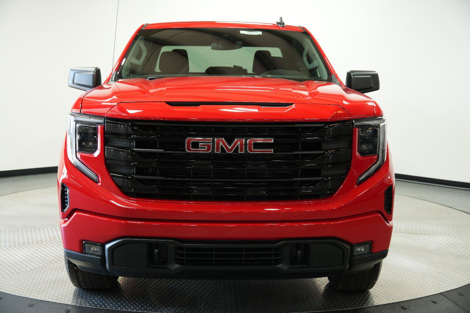 New 2026 GMC Sierra 1500 Elevation AWD/4WD image 3