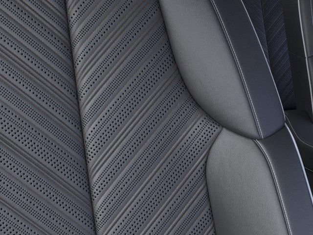 New 2026 Cadillac Vistiq Platinum w/ LPO, Floor Liner Package AWD/4WD image 21
