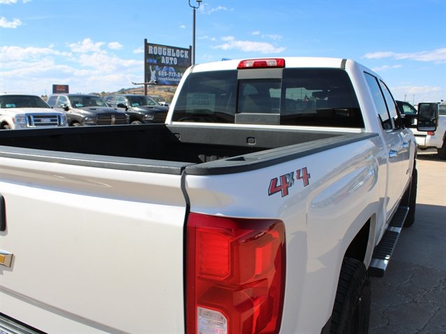 Used 2018 Chevrolet Silverado 1500 LTZ w/ LTZ Plus Package AWD/4WD image 9