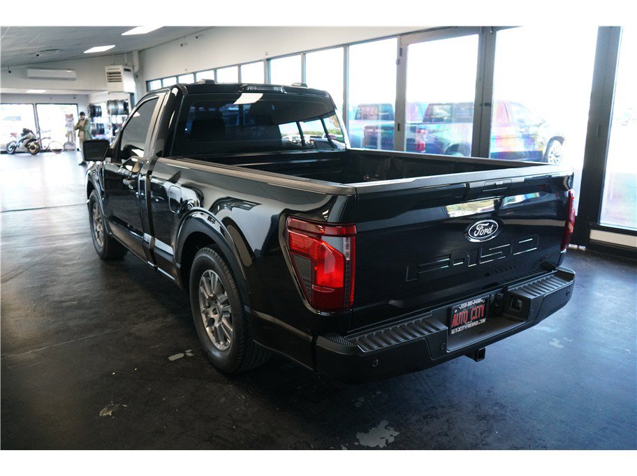 Used 2024 Ford F150 XL RWD image 5
