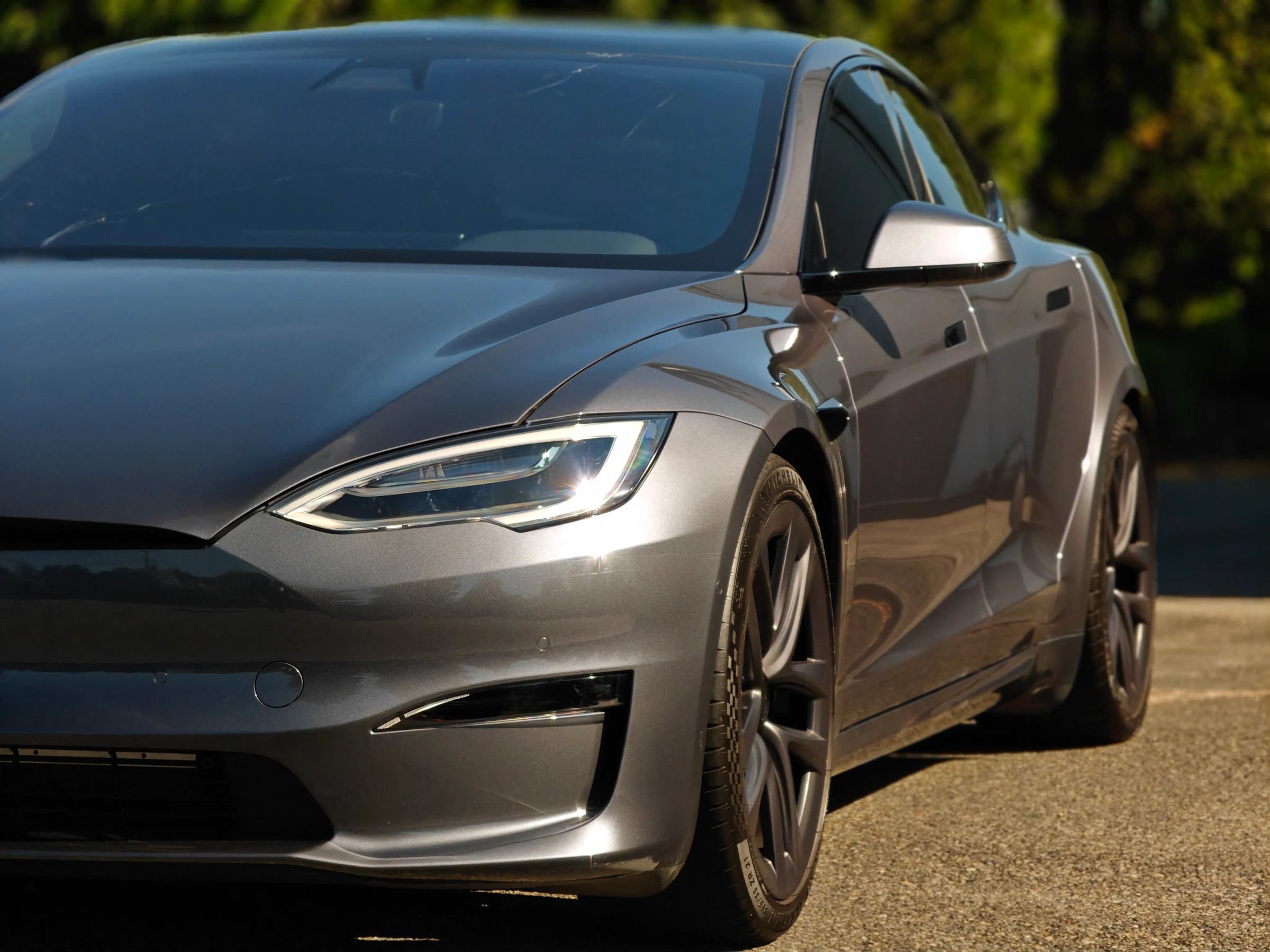 Used 2021 Tesla Model S Plaid AWD/4WD image 8