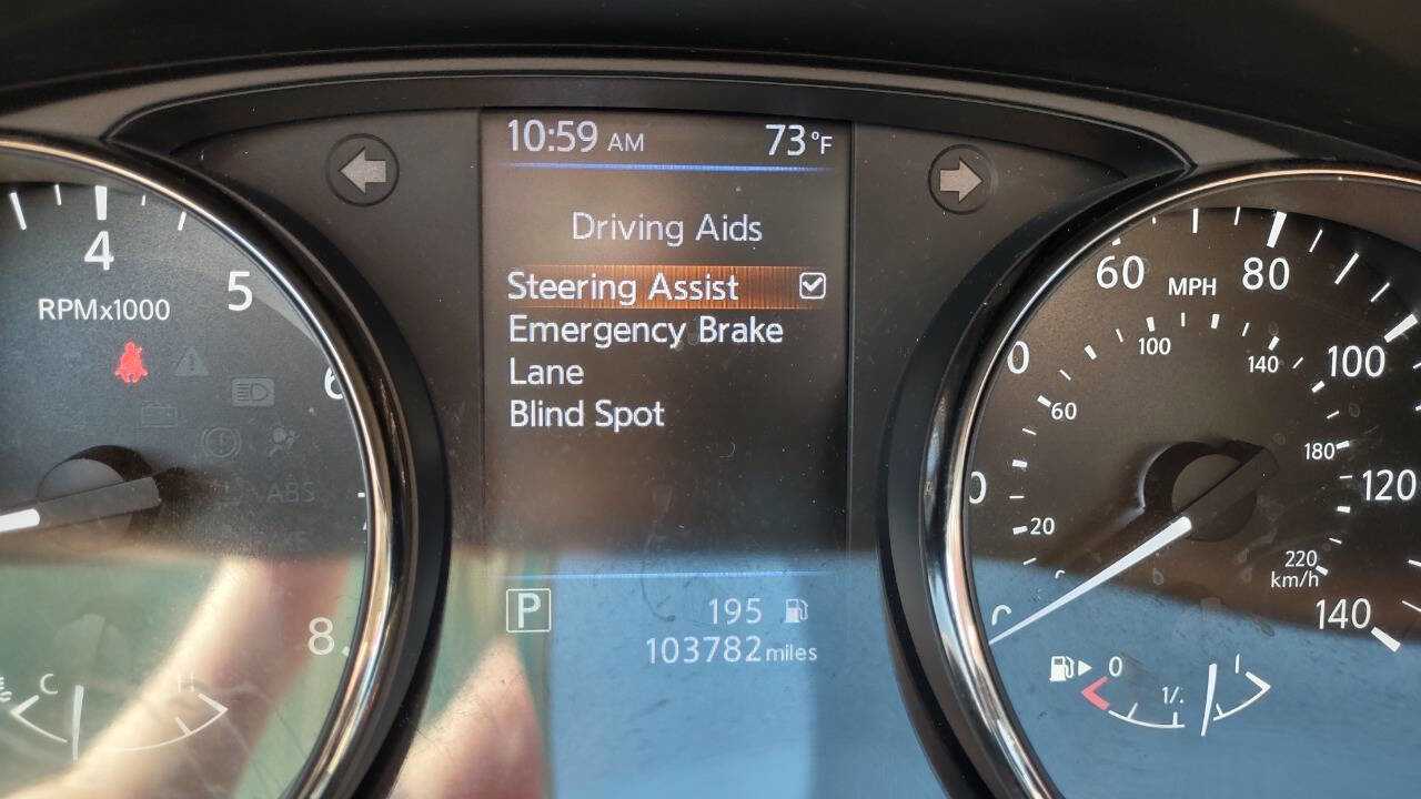 Used 2019 Nissan Rogue SV w/ Premium Package image 22