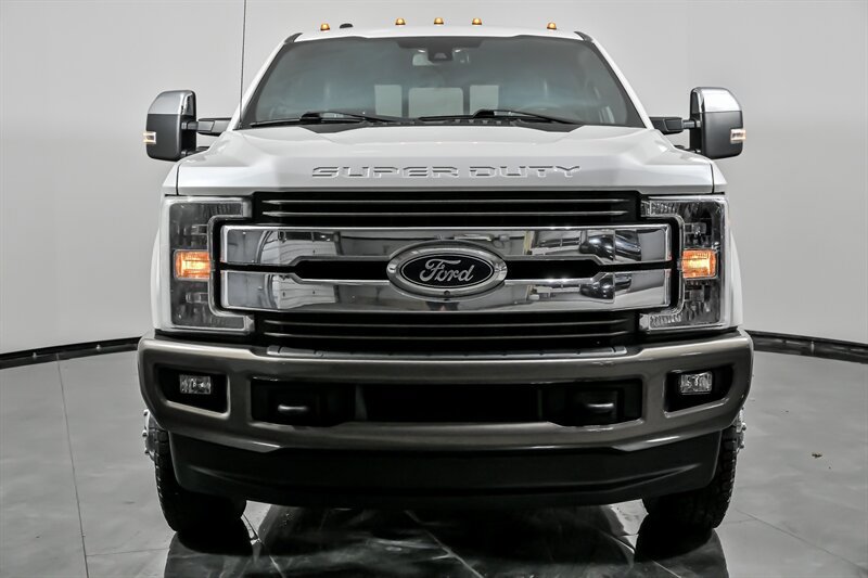 Used 2017 Ford F350 King Ranch w/ FX4 Off-Road Package AWD/4WD image 4