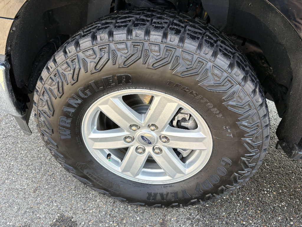 Used 2024 Ford F150 XL w/ Equipment Group 103A High image 9