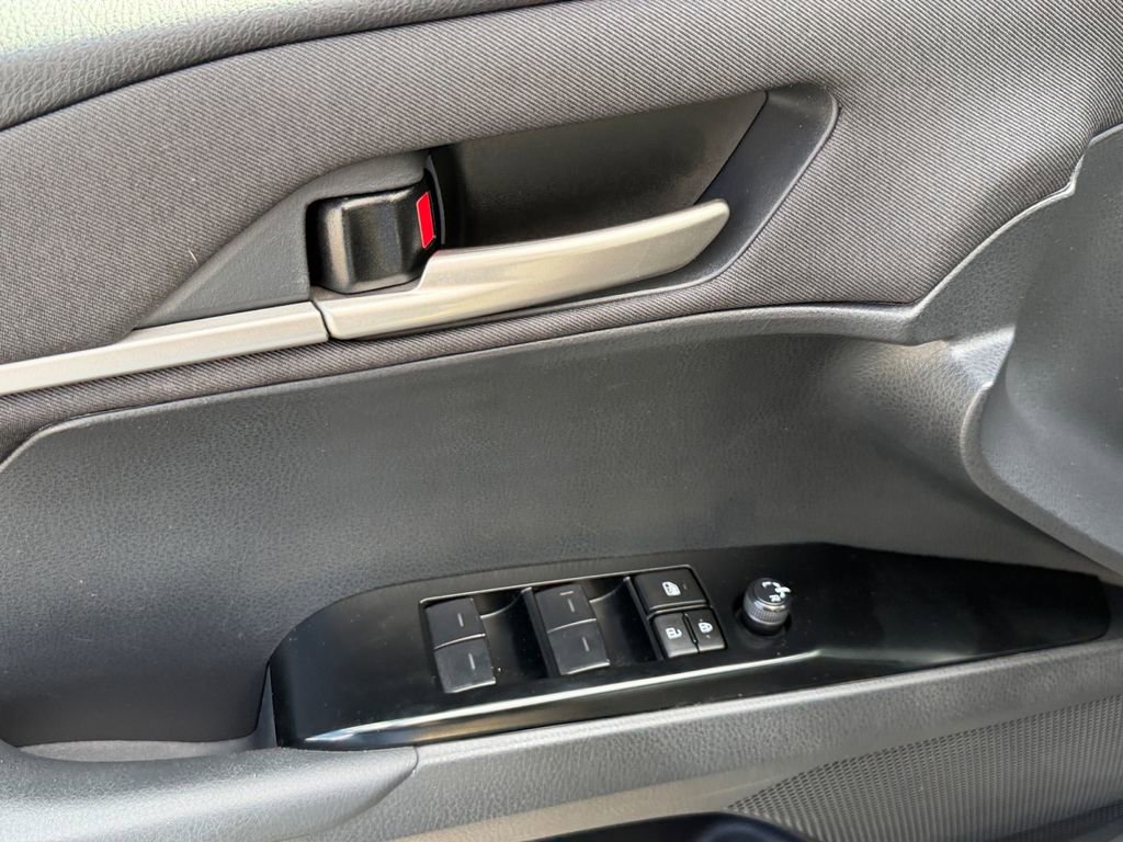 Used 2025 Toyota Camry LE FWD image 23