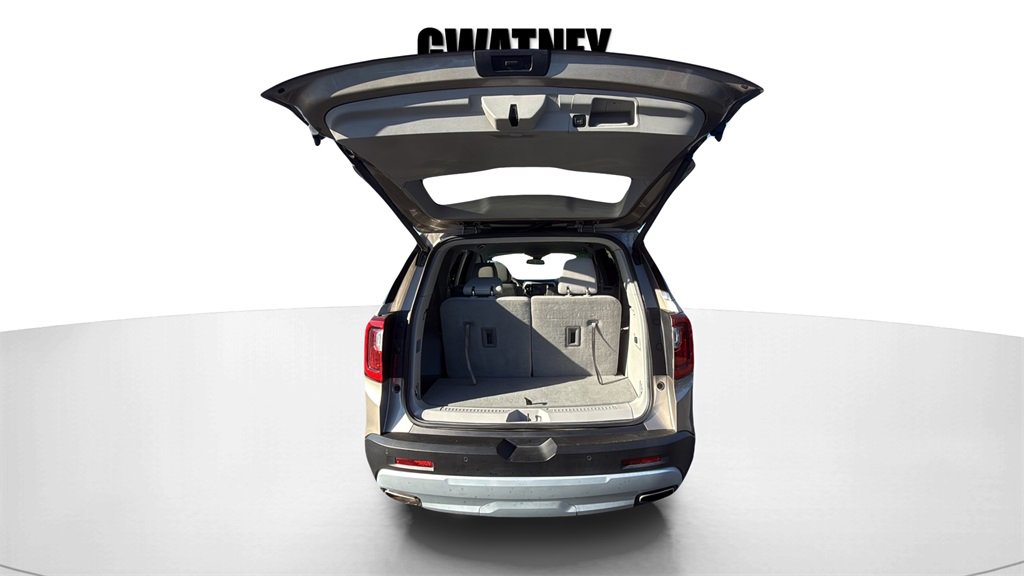 Used 2022 GMC Acadia SLE w/ Driver Convenience Package image 20