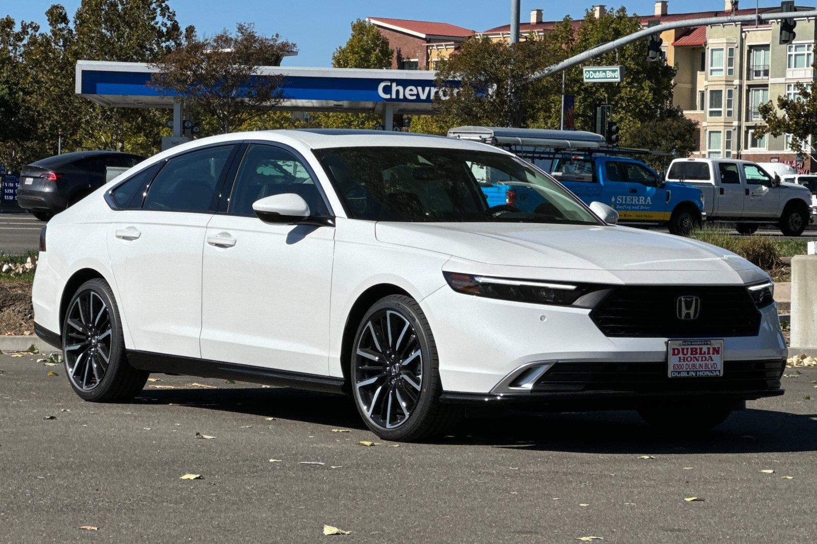 New 2025 Honda Accord Touring image 2