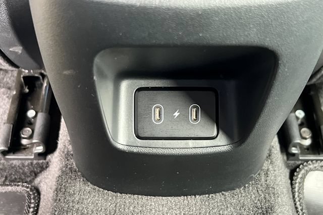 Certified 2025 Hyundai Elantra SEL FWD image 16
