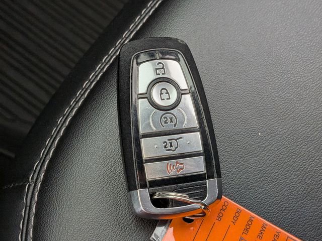 Used 2022 Ford Explorer XLT w/ Equipment Group 202A image 37