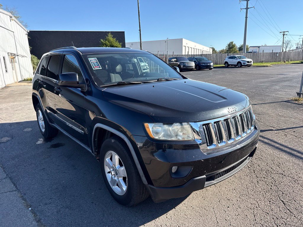Used 2012 Jeep Grand Cherokee Laredo w/ Laredo E Group AWD/4WD image 7