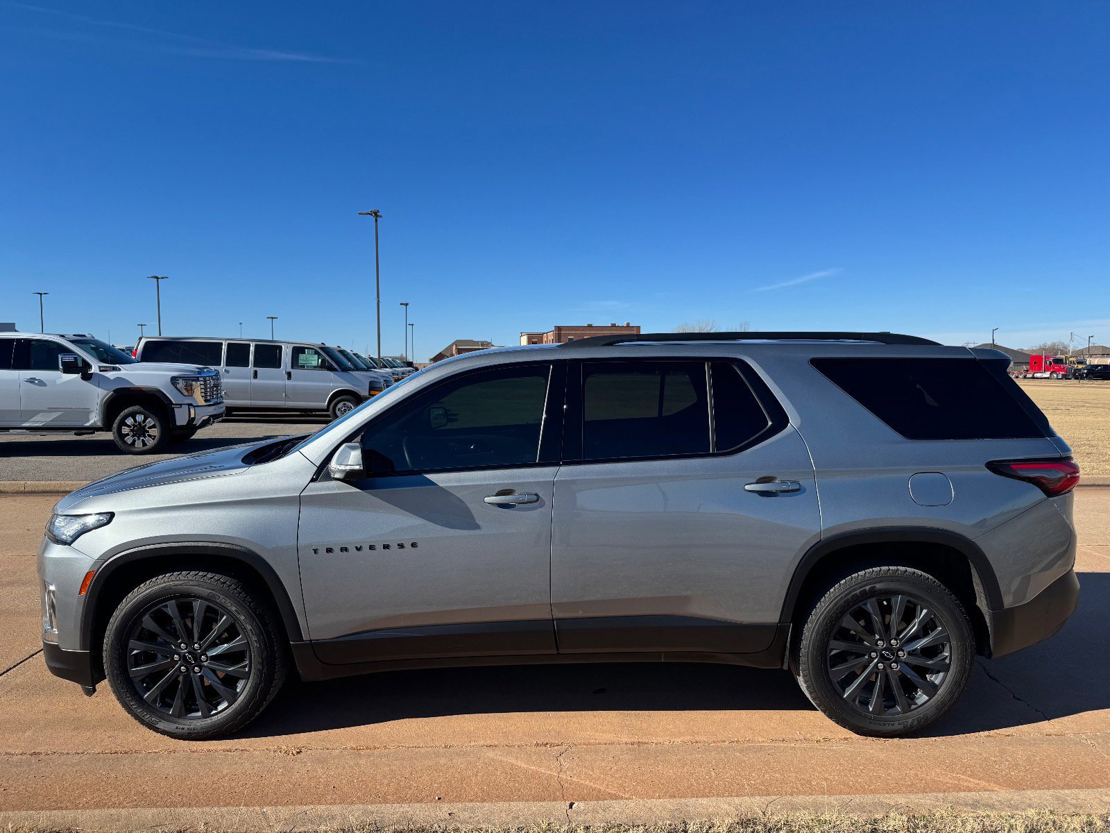 Used 2023 Chevrolet Traverse RS image 6