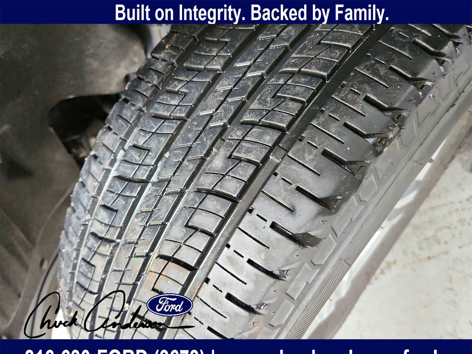 Used 2021 Ford Explorer XLT image 26