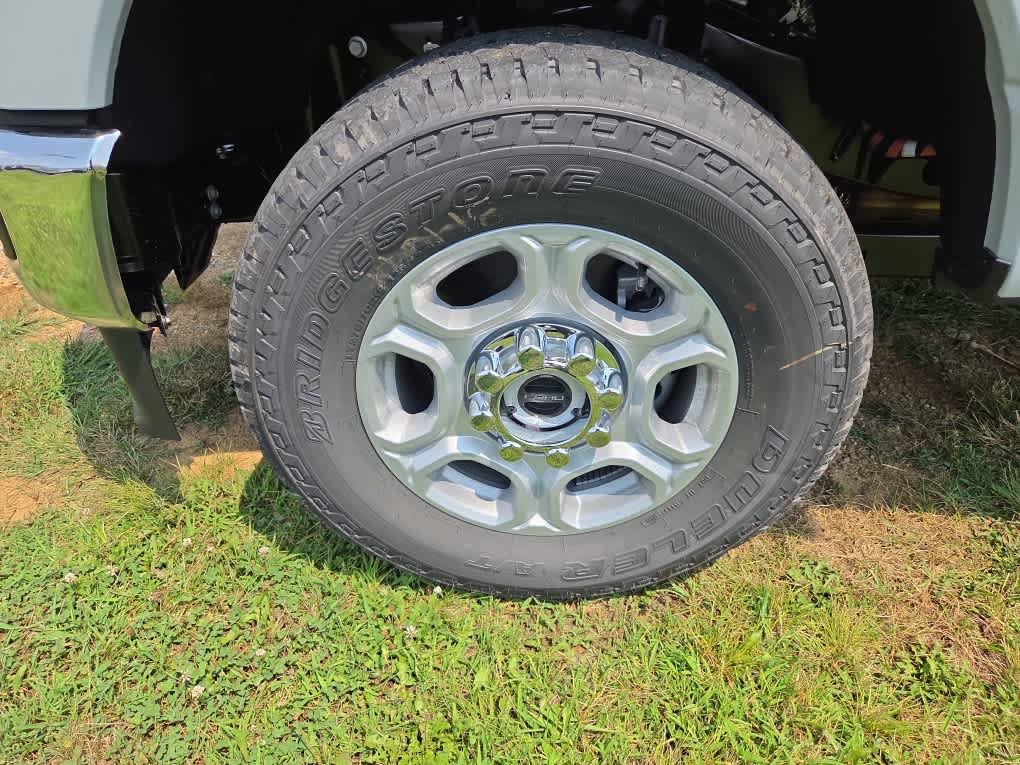 New 2026 Ford F350 XLT AWD/4WD image 21