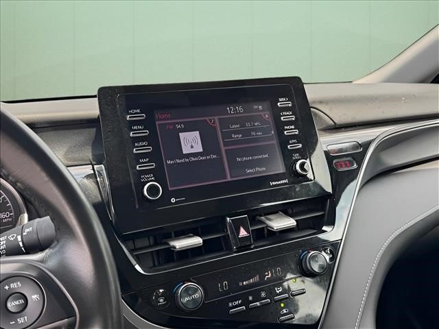 Used 2024 Toyota Camry SE FWD image 28
