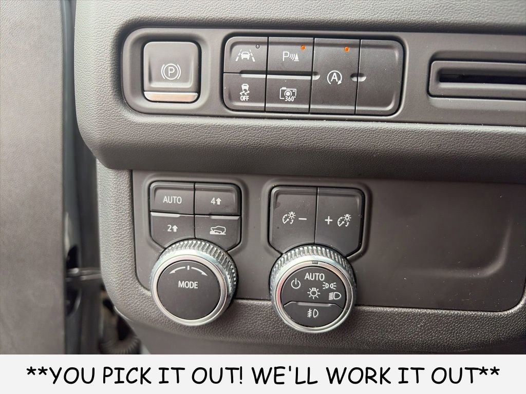 Used 2023 GMC Yukon SLT w/ SLT Premium Package AWD/4WD image 13