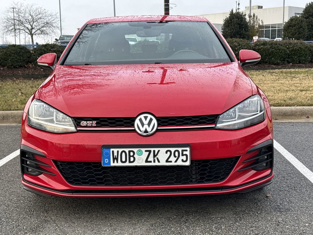 Used 2020 Volkswagen Golf 4-Door image 4